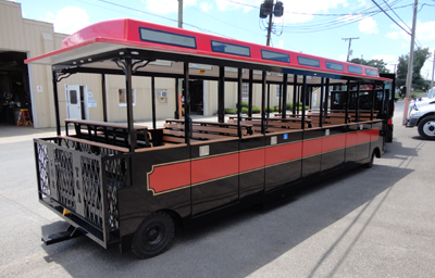 Trains Of America trackless road train/tram